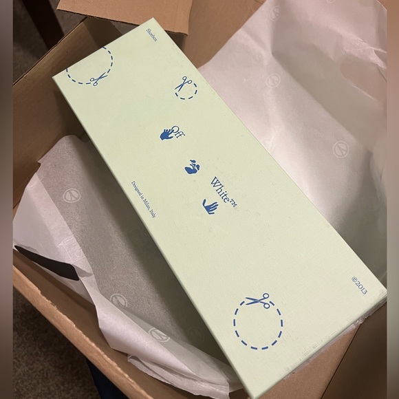 NIB espadrilles - Picture 2 of 3